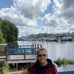 anatoliy, 72