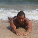 BRUTTO, 48