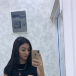 Ella, 33 (1 , 0 )