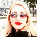 anushkabanushka, 35