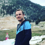 Tarik, 32