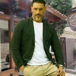alex, 53 (1 , 0 )