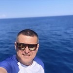 Erhan, 42